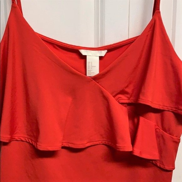H&M Red V Neck Spaghetti Strap Stretch Ruffle Tank Top Size M - Picture 2 of 5